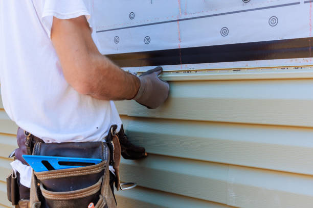 Trusted Emergency Siding Repair service in Saint Leo, FL - Creative Siding